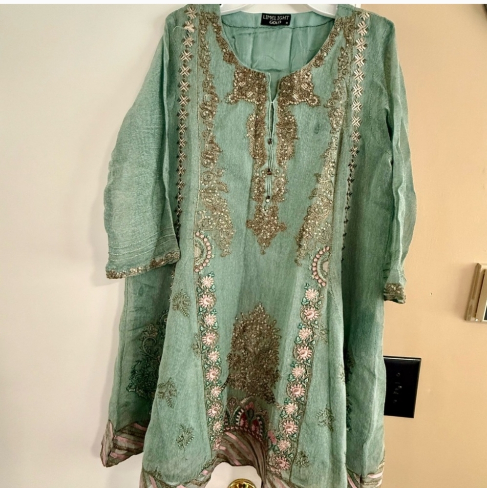 Limelight green 2pc formal dress